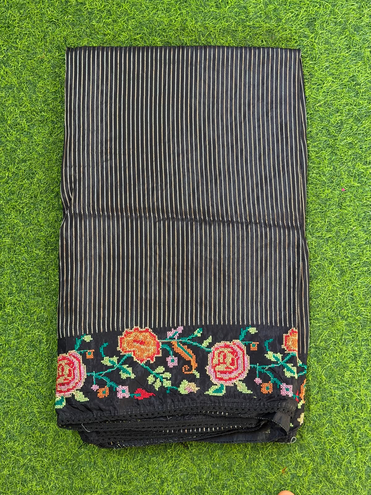 moonga crape sarees - Image 3